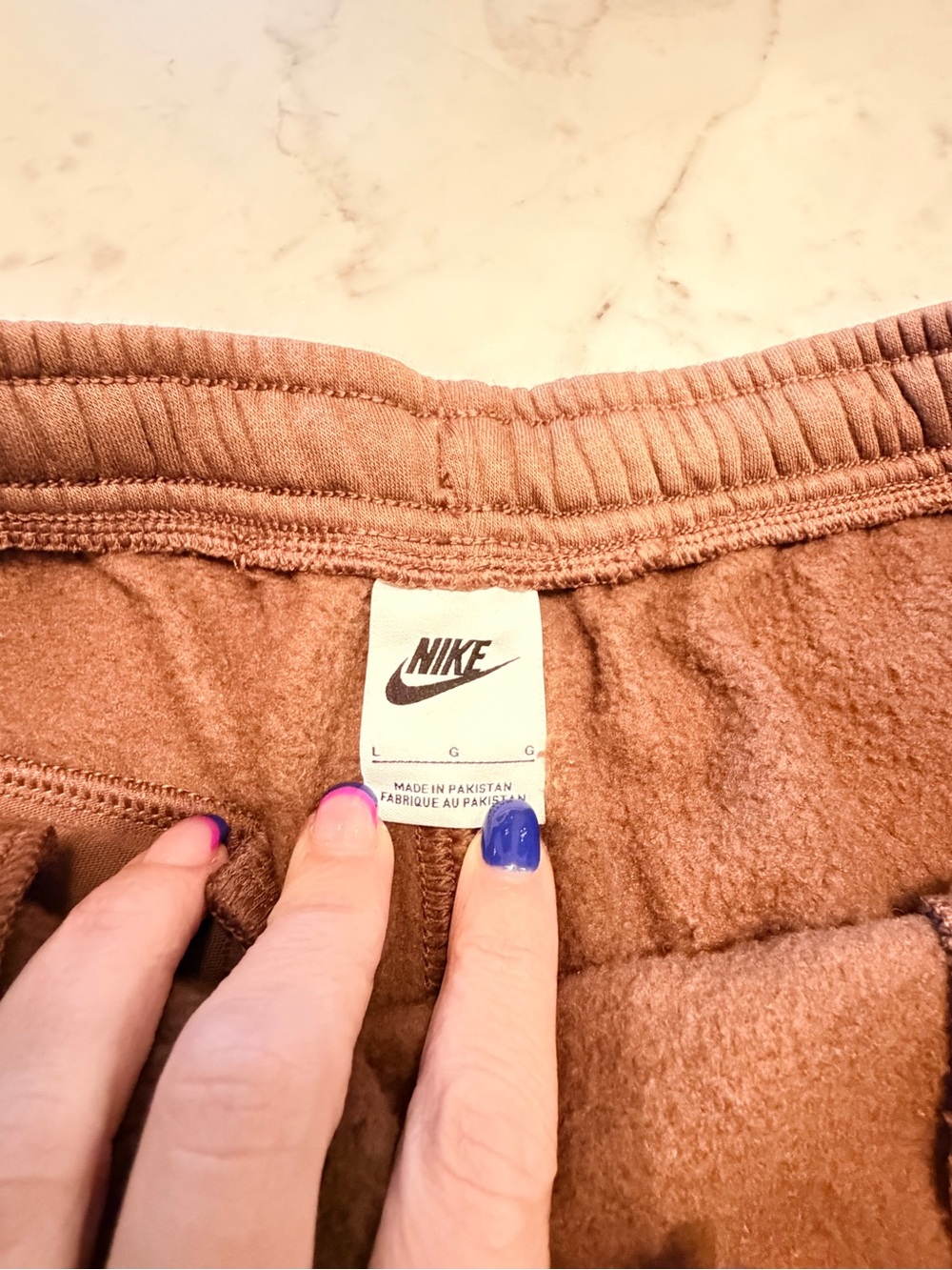 Nike Men’s Fleece Cargo Sweatpants Tan / Brown Excellent Condition Size Large - Picture 4 of 4